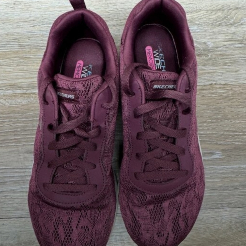 Skechers Burgundy Mesh Athletic Shoes Women's Size 8